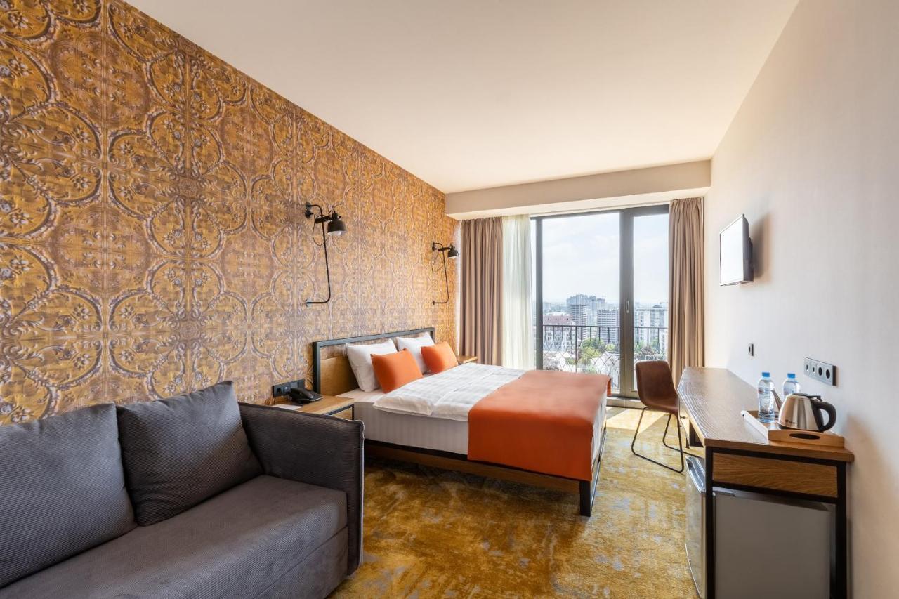 Biography Design Tbilisi Hotel Екстериор снимка