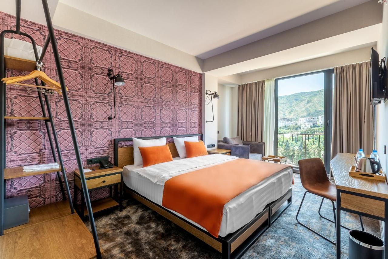 Biography Design Tbilisi Hotel Екстериор снимка