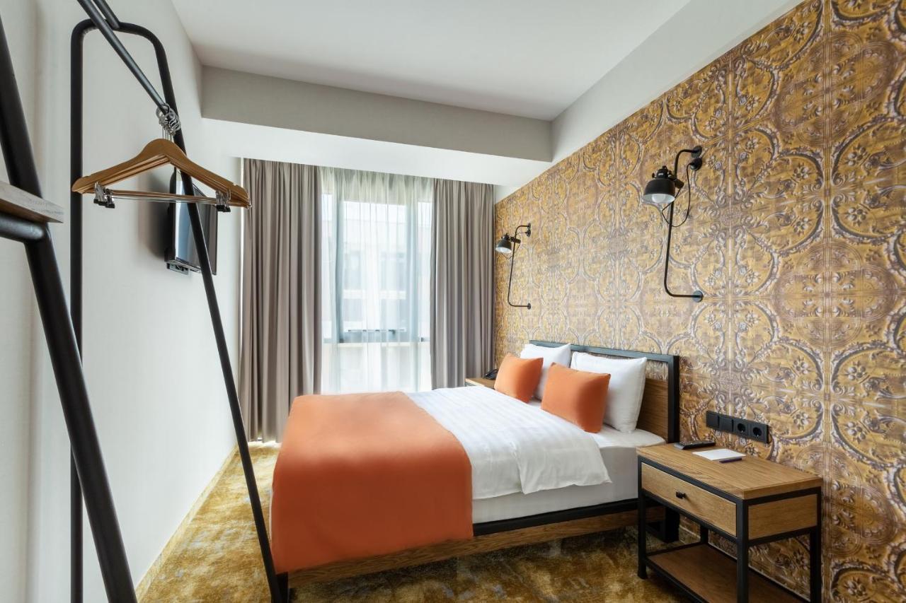 Biography Design Tbilisi Hotel Екстериор снимка