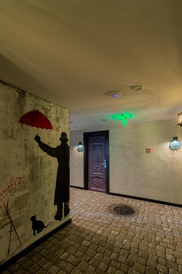 Biography Design Tbilisi Hotel Екстериор снимка