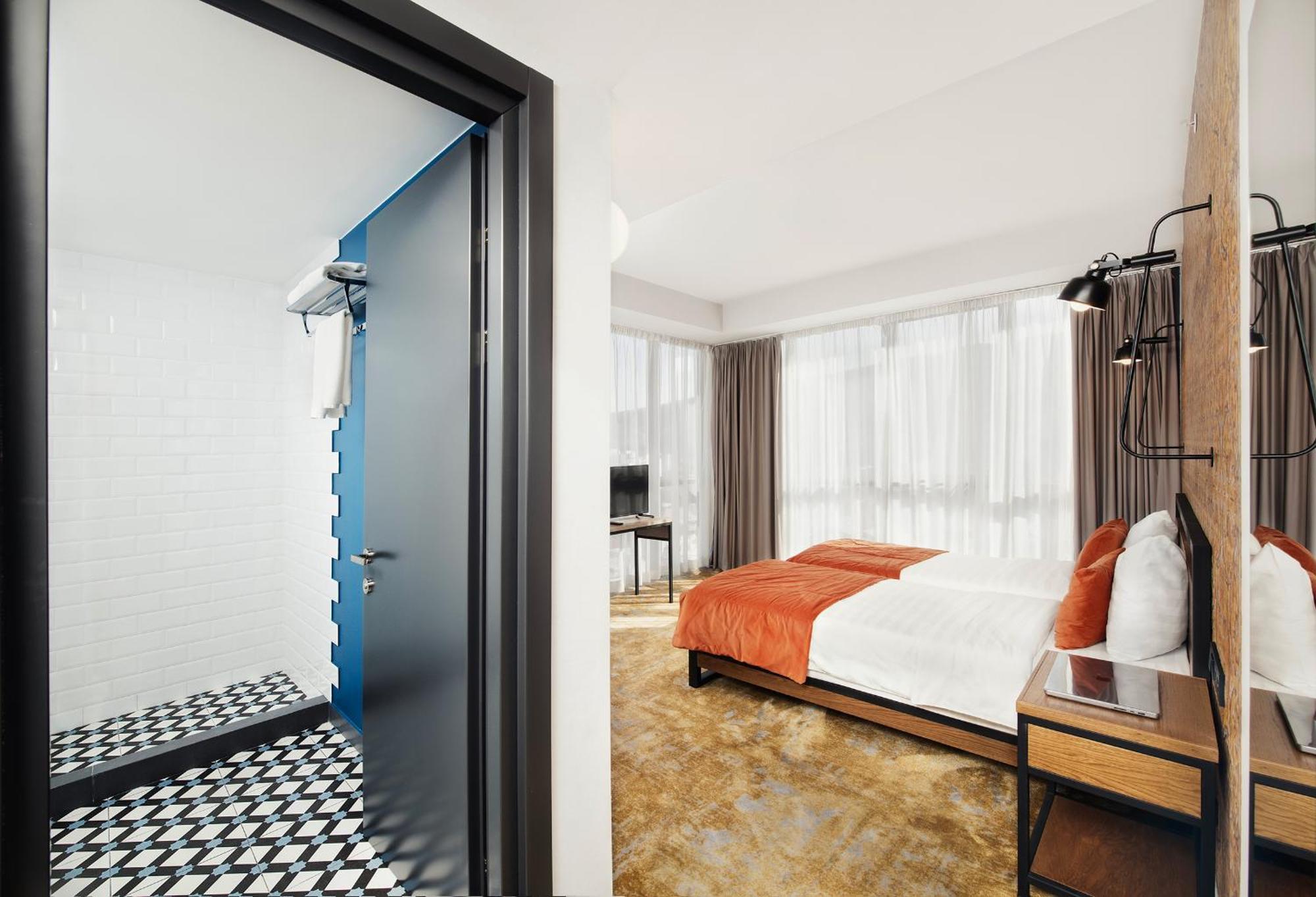 Biography Design Tbilisi Hotel Екстериор снимка
